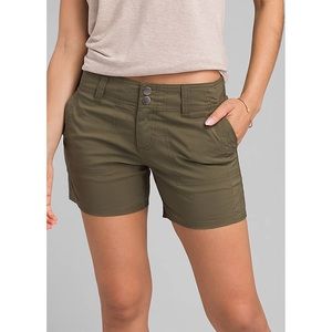 NWOT Prana Kalinda Short